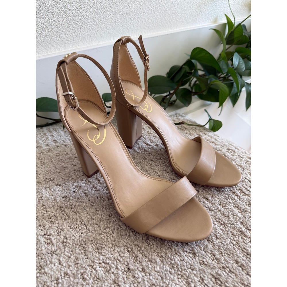 Sam Edelman Yaro Leather Block Heel Ankle Strap Sandal Dress Shoe Oatmeal Tan 9